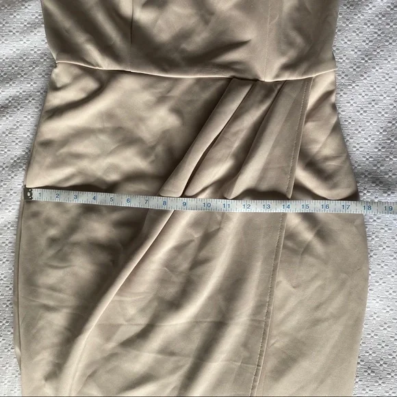 Showpo. Common Muse Maxi Dress in Stone Size 8 - Picture 7 of 7